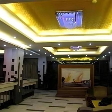 Airport Liwan Hotel Guangzhou Exteriör bild