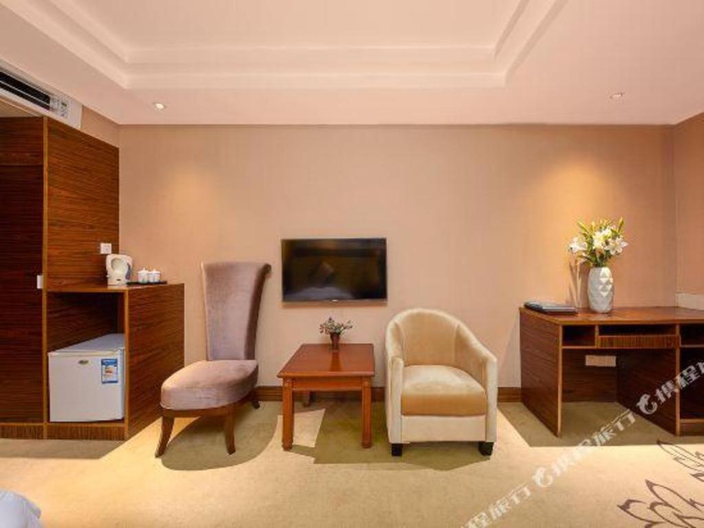 Airport Liwan Hotel Guangzhou Exteriör bild