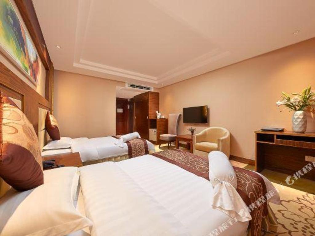 Airport Liwan Hotel Guangzhou Exteriör bild