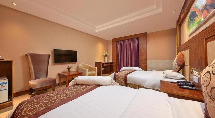 Airport Liwan Hotel Guangzhou Exteriör bild